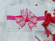 Load image into Gallery viewer, Pinwheel Bow