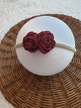 Load image into Gallery viewer, Red Floral Headband