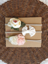 Lade das Bild in den Galerie-Viewer, Peach Yellow Floral Headband