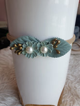 Load image into Gallery viewer, Green Pearl Floral Headband