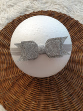 Load image into Gallery viewer, Glittered Doubled Bow