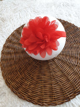 Load image into Gallery viewer, Big Daisy Flower Headband