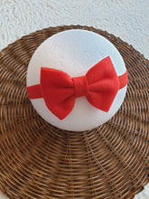 Load image into Gallery viewer, Classic Bow Style Headband