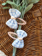 Load image into Gallery viewer, Blue Bow Snap Hairclip