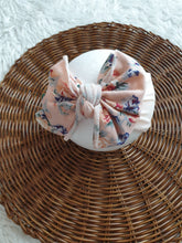 Lade das Bild in den Galerie-Viewer, 4in Peach Bow Headband