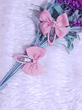 Load image into Gallery viewer, Cross Bow Snap Clips