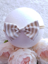 Lade das Bild in den Galerie-Viewer, Ellie's Set 1