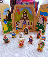 Load image into Gallery viewer, Storytelling Toys