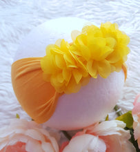 Load image into Gallery viewer, Mini Daisy Floral Headband