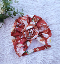 Load image into Gallery viewer, Floral Knot Turban