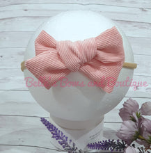 Load image into Gallery viewer, Annika School girl Bows