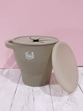 Load image into Gallery viewer, Silicon Snack Cup