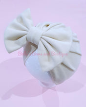 Load image into Gallery viewer, Solid Bow Turban