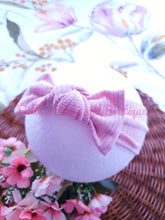 Load image into Gallery viewer, Top-Knot Ribbed Bow