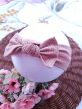 Load image into Gallery viewer, Top-Knot Ribbed Bow