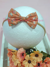 Load image into Gallery viewer, Ellie's Floral Tuxedo Bow