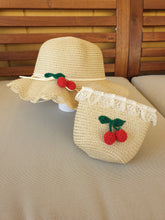 Load image into Gallery viewer, Matching Straw Hats and Bags