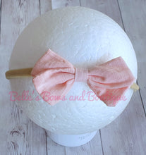 Load image into Gallery viewer, Annika Linen Bow