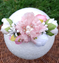 Load image into Gallery viewer, Flower Baby Headbow