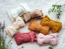 Load image into Gallery viewer, Jacquard Top Knot Double Bow