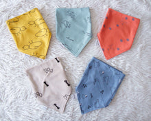 Lade das Bild in den Galerie-Viewer, Bandana Bibs