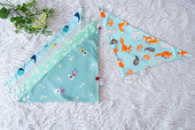Lade das Bild in den Galerie-Viewer, Bandana Bibs