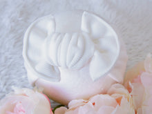 Load image into Gallery viewer, Trendy Topknot