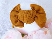 Load image into Gallery viewer, Trendy Topknot