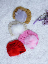 Load image into Gallery viewer, Knitted Pompom Baby Beanie