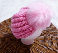 Load image into Gallery viewer, Knitted Pompom Baby Beanie