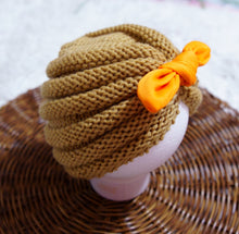 Load image into Gallery viewer, Rabbit Ear Bowknot Beanie