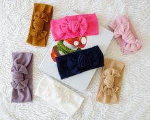 Load image into Gallery viewer, Trendy Topknot