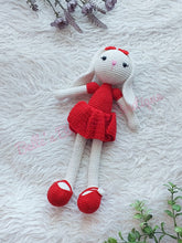 Lade das Bild in den Galerie-Viewer, Handmade Crochet Amigurumi Stuff Toy
