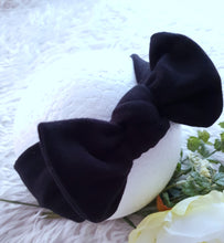 Lade das Bild in den Galerie-Viewer, Faux Cashmere Top-knot Headbow
